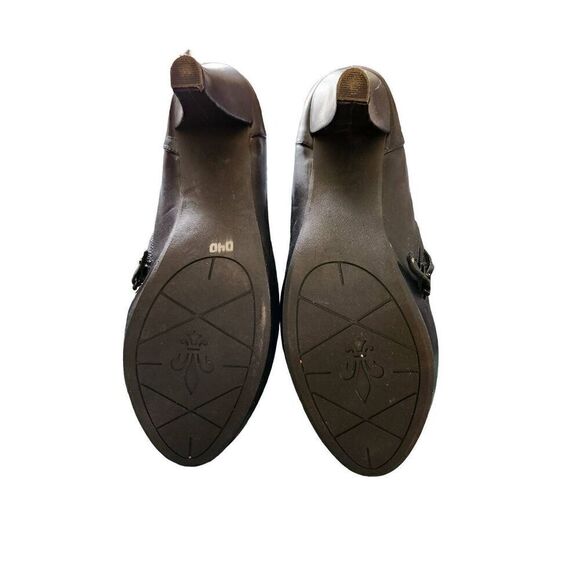 Cynthia Rowley Lovebird Womens US 10M Black Leather Ankle Booties Heeled Shoes. - Picture 3 of 6